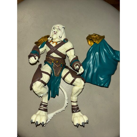 Funko Magic:The Gathering Legacy Action Figures Ajani Goldmane 7” Vinyl No Staff - Picture 3 of 7